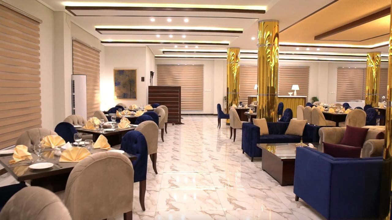 Swat Palace Hotel By Northin Mam Derai Екстериор снимка